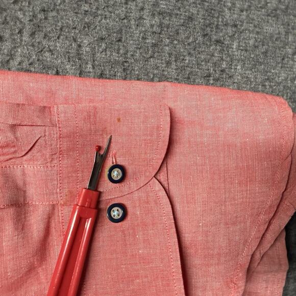 Tommy Bahama Linen Blend Button Up Shirt Men's XL Red Long Sleeve Beach - Picture 7 of 7